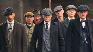 Leia mais sobre o artigo Peaky Blinders é uma série em que uma família de gângsters vai te conquistar