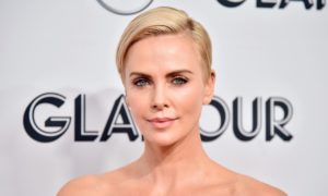 Leia mais sobre o artigo Perfil: Charlize Theron