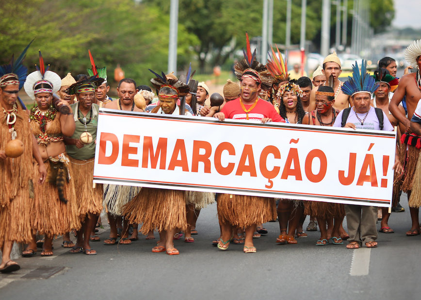 O que pode haver por trás do processo de demarcação de terras indígenas