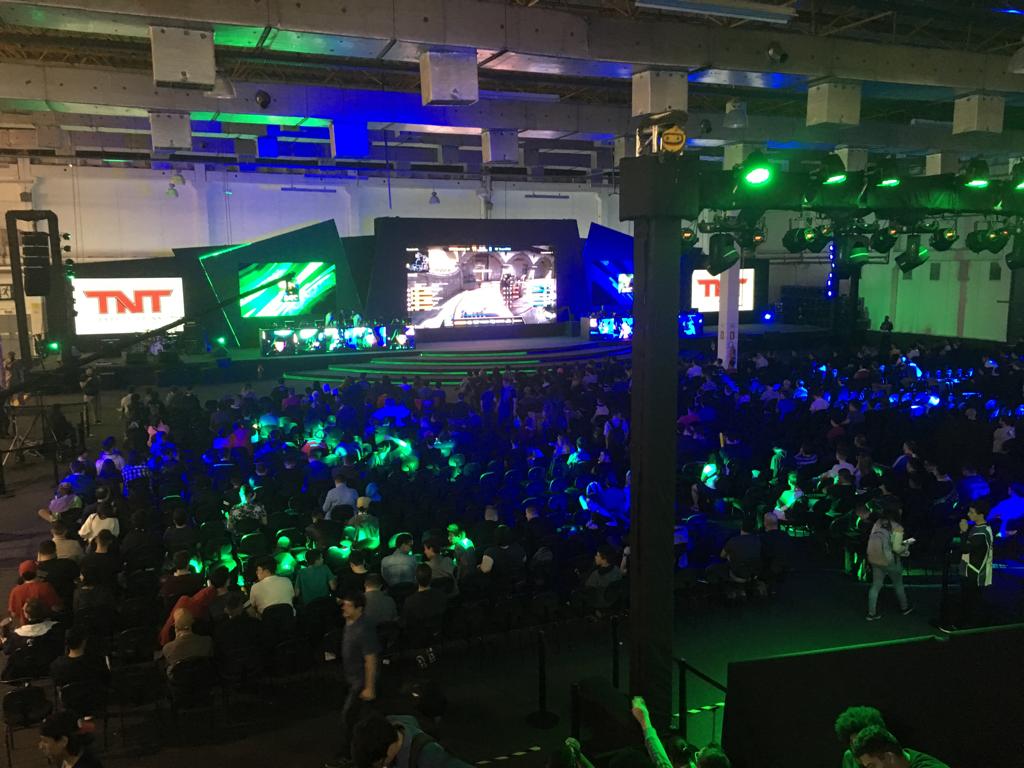 BGS 2018: Game brasileiro Adore tem influências de League of Legends e  StarCraft