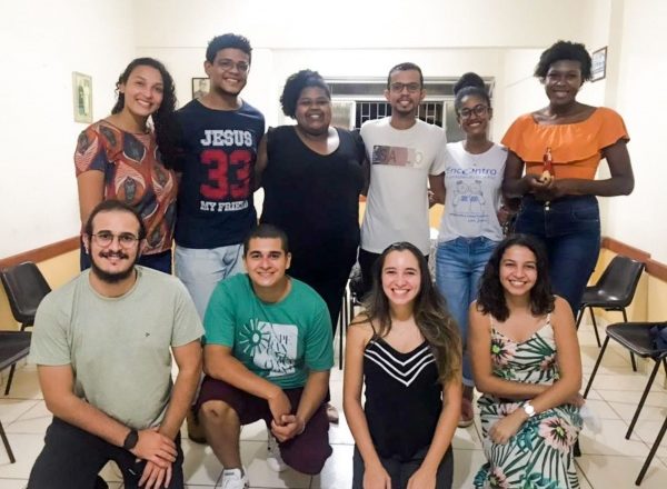 A musicalidade alegre dos Jovens Seguidores de Cristo em Viçosa